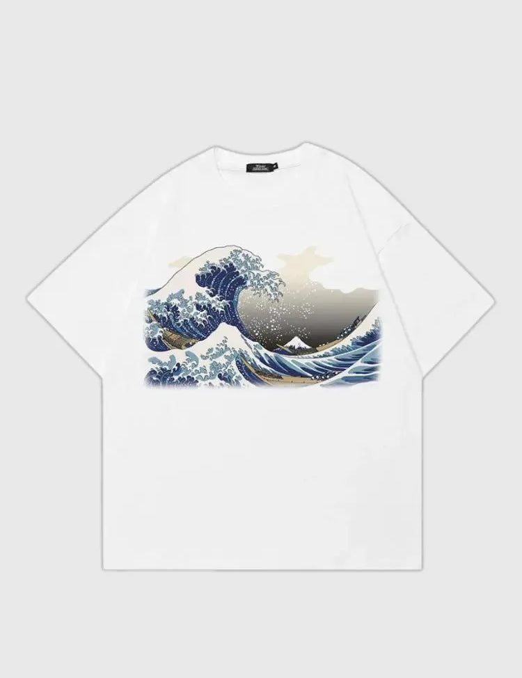 Japanese t-shirt of the great wave of Kanagawa, the key work of the famous Hokusai