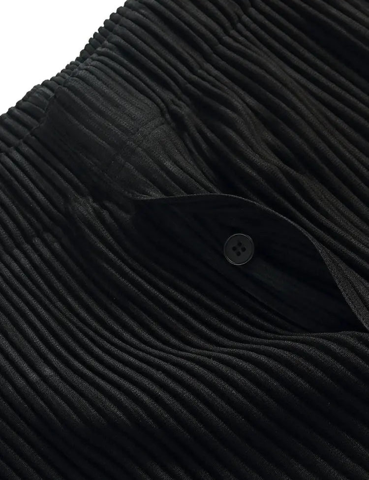 pleated-pants-mens_2.webp