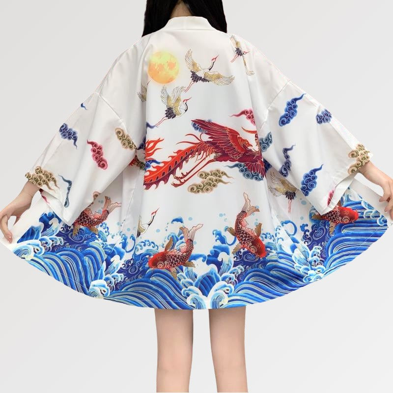The kimono tops for women with Japanese motifs