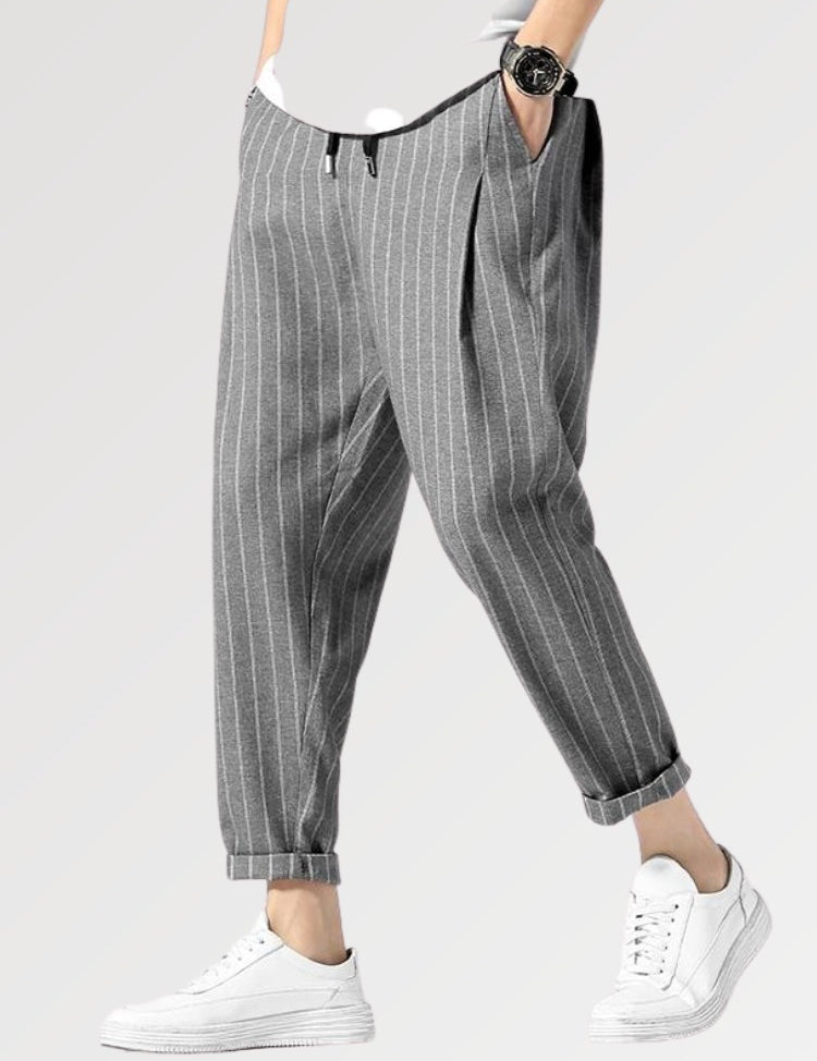 The striped pants man, which have become a true best-seller in chic, classy and streetwear casual fashion