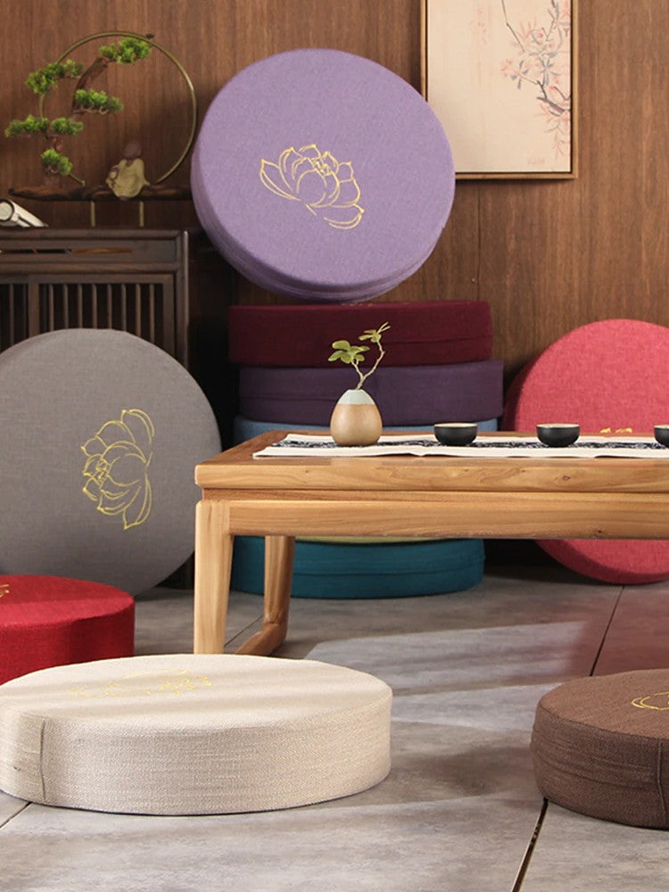 Round Japanese Cushion 'Yehuga'
