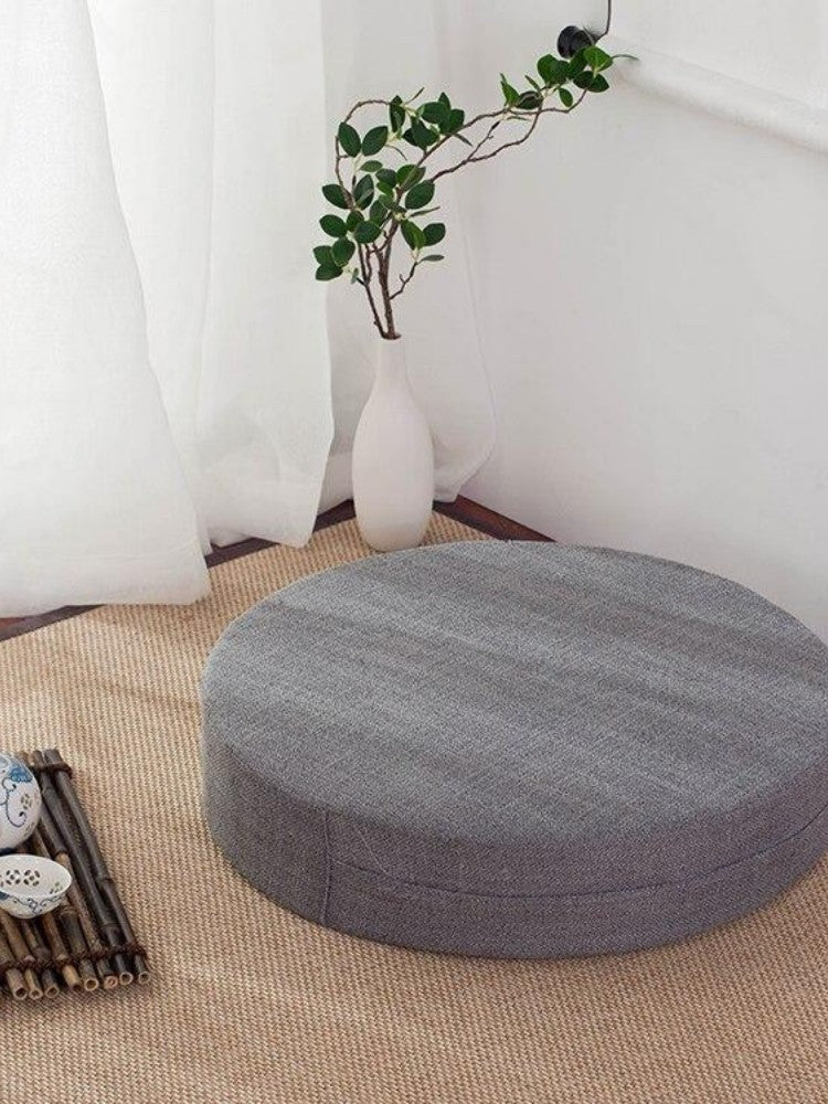 Round Japanese Cushion 'Yehuga'