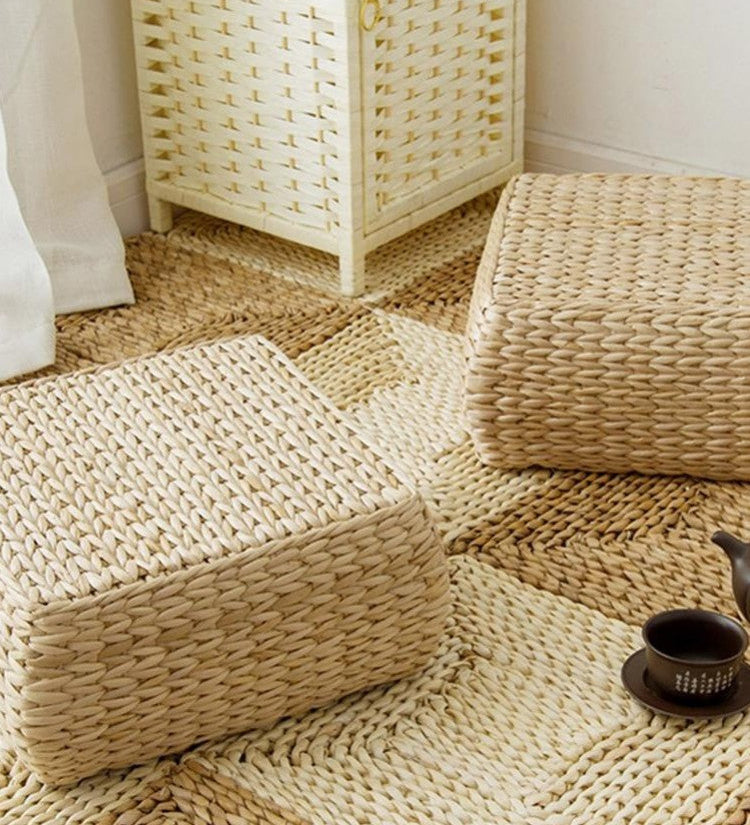 Japanese-style cushion