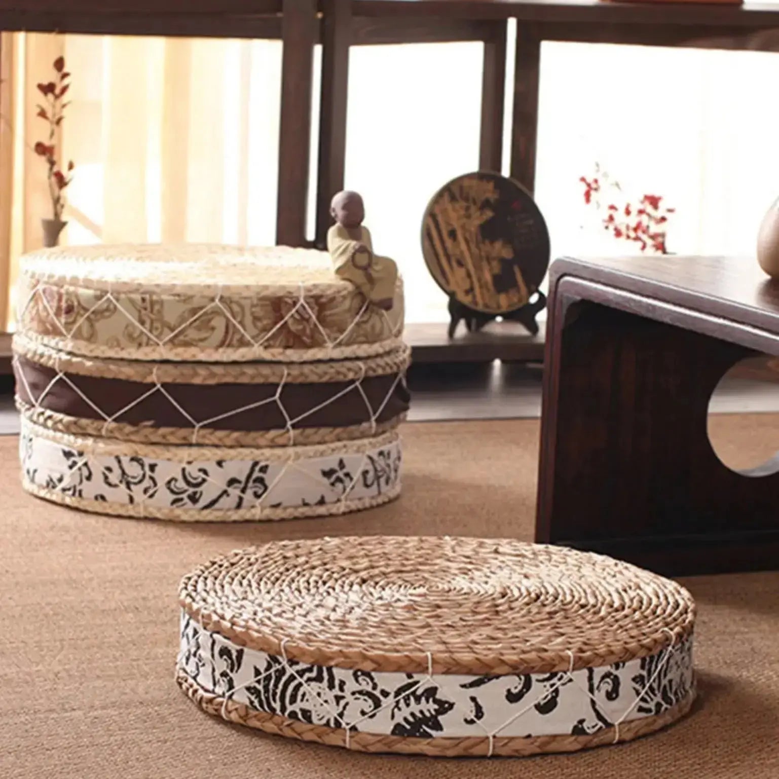 Japanese straw floor cushion 'Anjo' Japanstreet