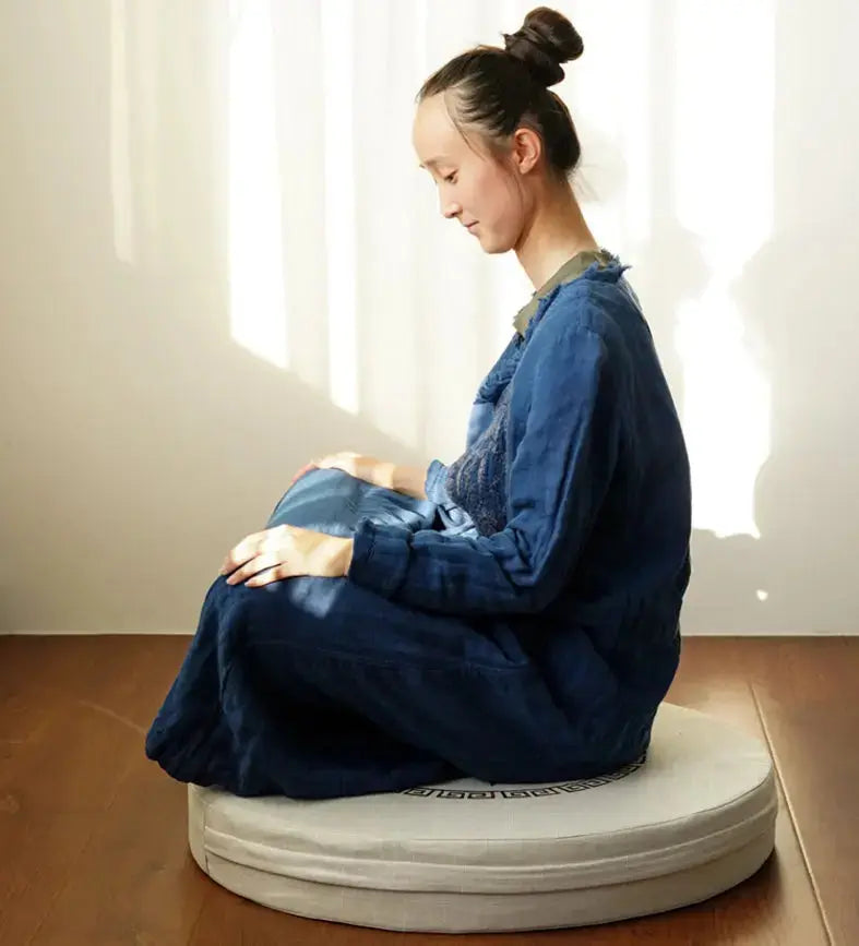 Japanese round meditation cushion 'Shusu' Japanstreet