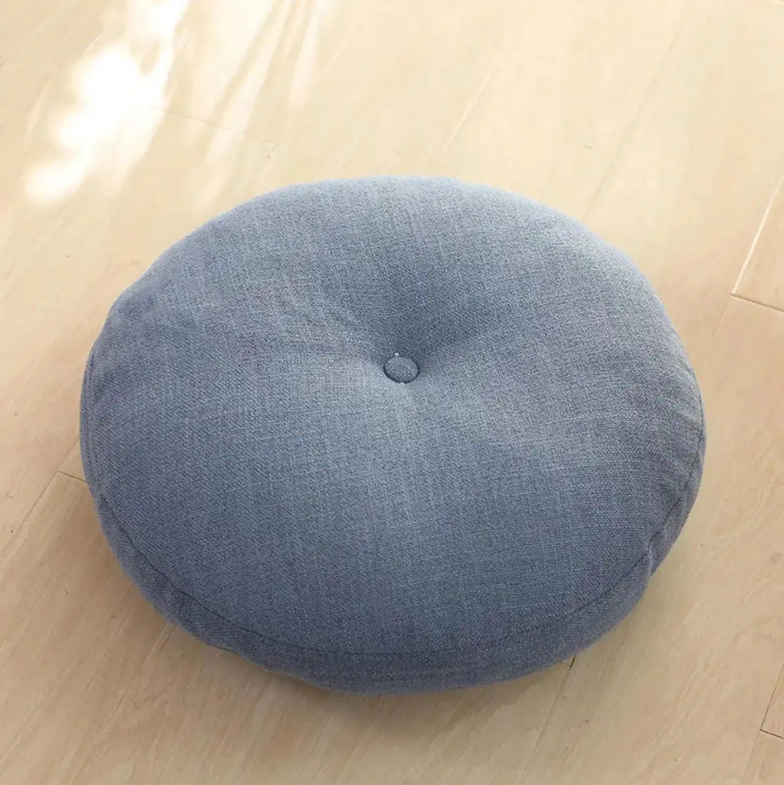 Kadoma' round Japanese monochrome cushion Japanstreet