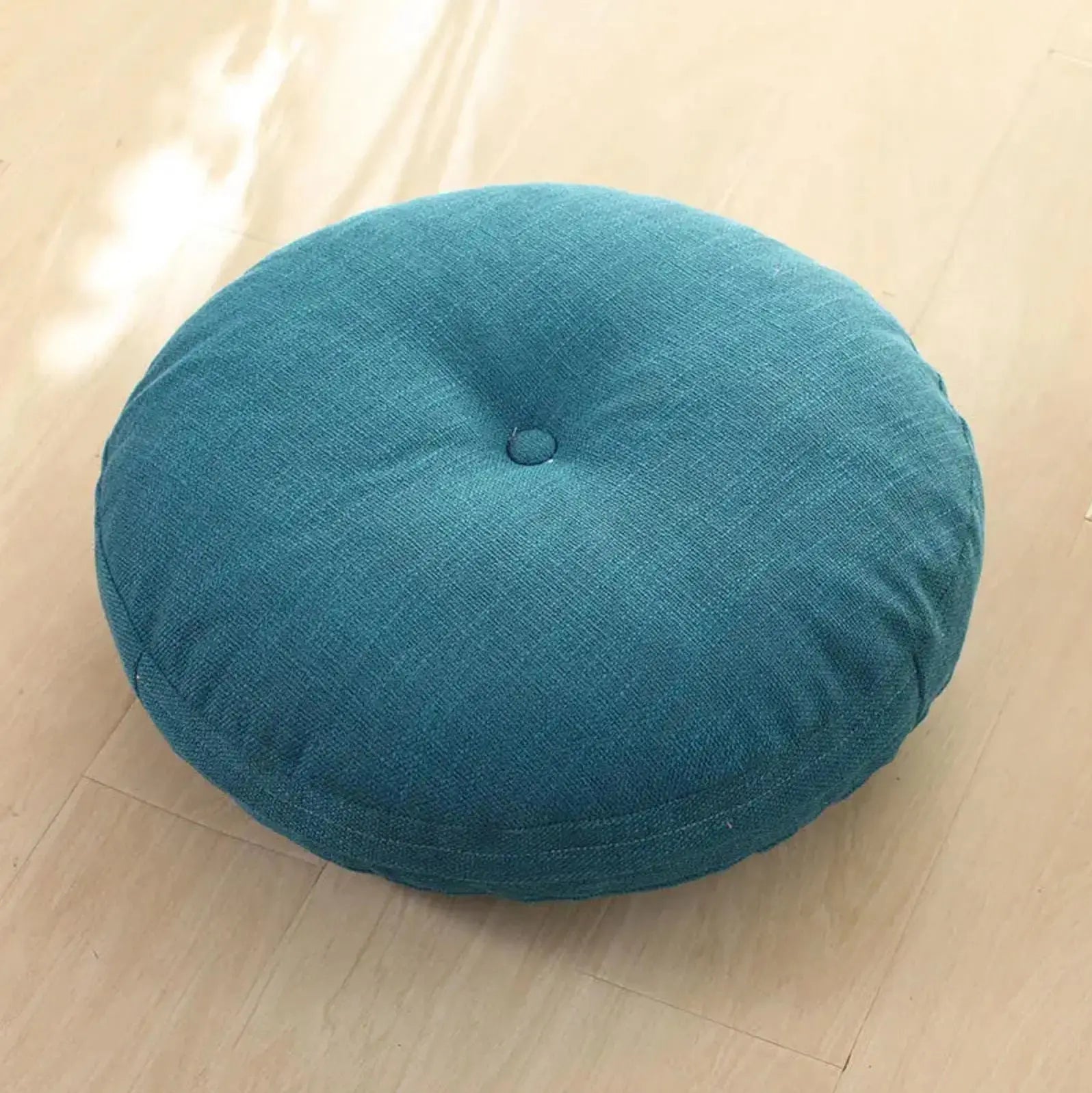 Kadoma' round Japanese monochrome cushion Japan Clothing