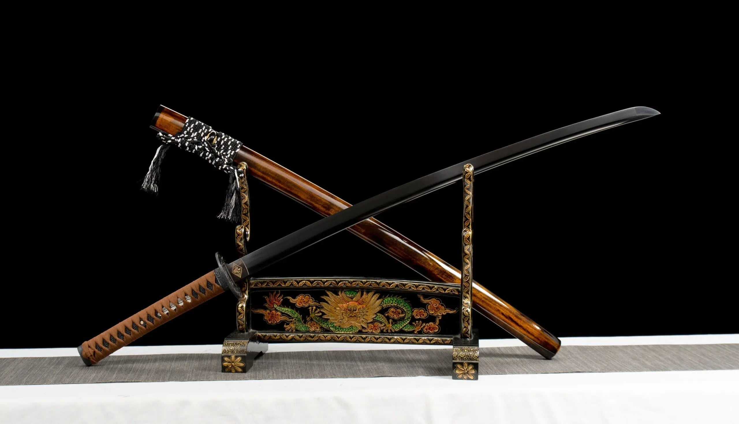 Yamitsuki Katana - 闇月