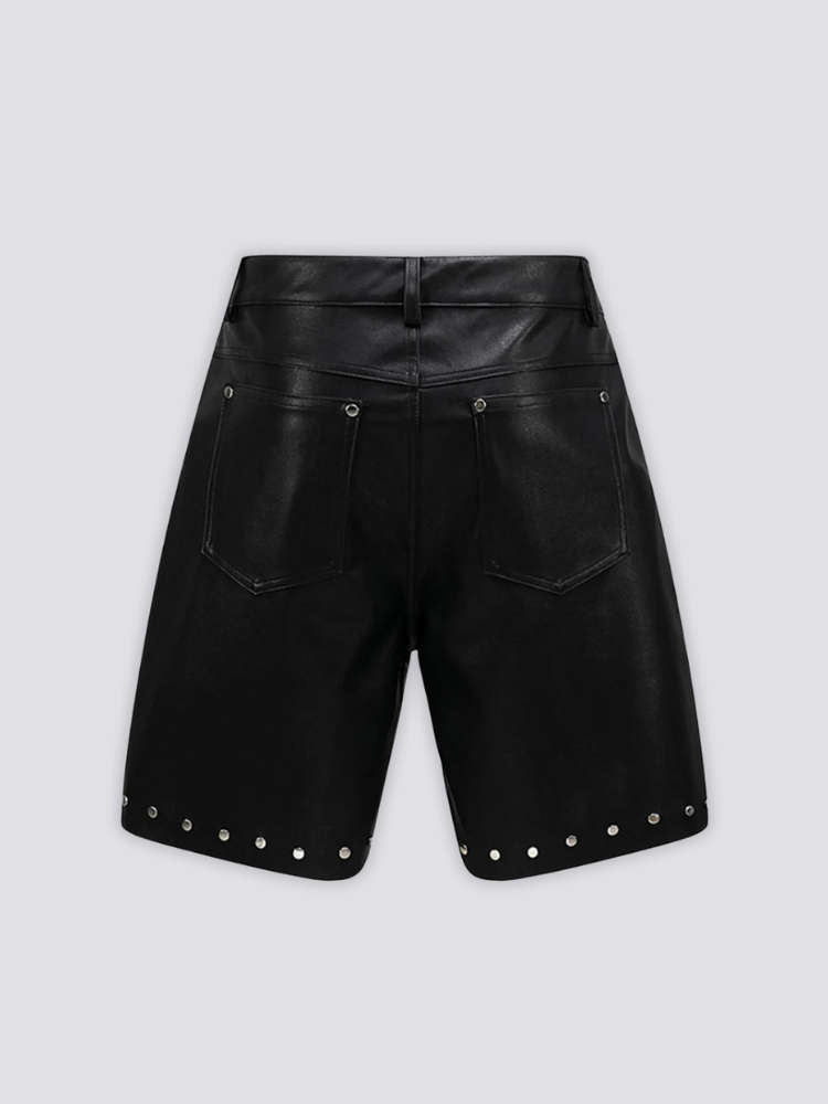 Black Leather Shorts - レザー