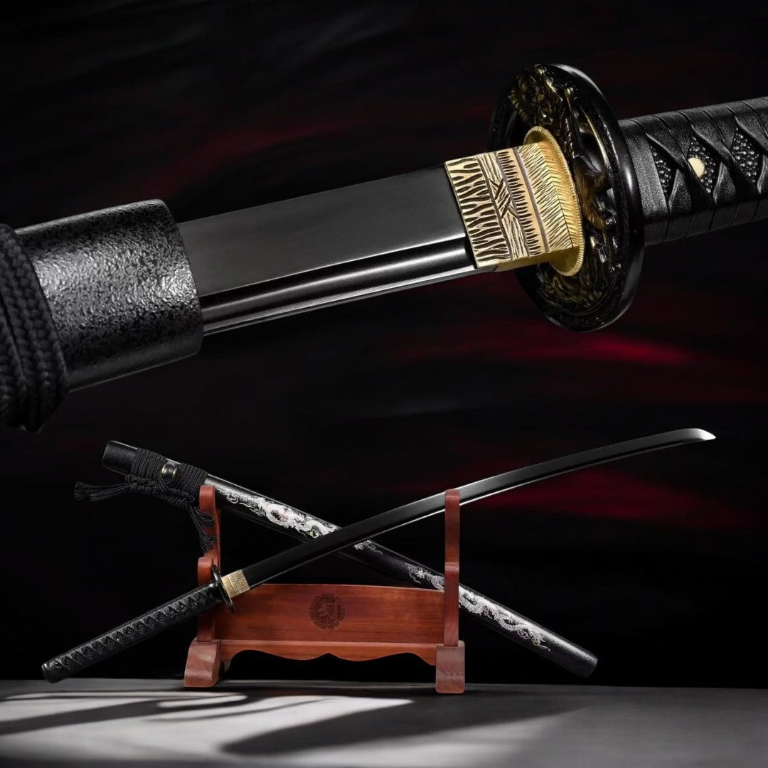 Katana_lame_noire-Photoroom_d4a332f9-1ddf-445d-a338-7fe003ad3a71.jpg
