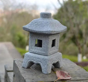 Japanese Zen garden lantern Japanstreet