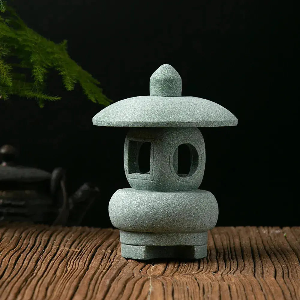 Japanese stone garden lantern 'Yiko' Japan Clothing