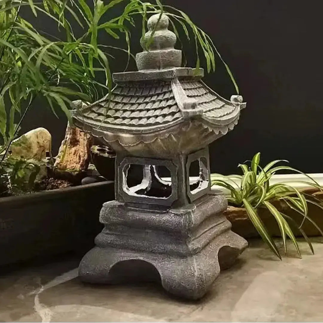 Traditional Japanese lantern Japanstreet