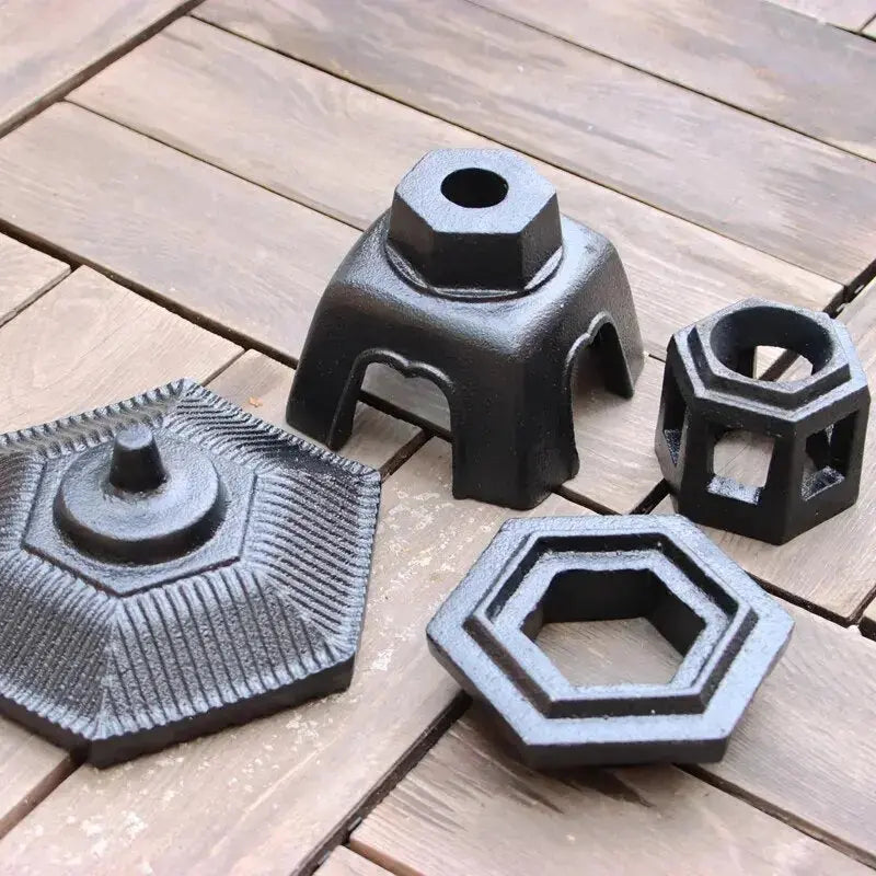 Small Japanese cast iron lantern 'Abiko' Japanstreet