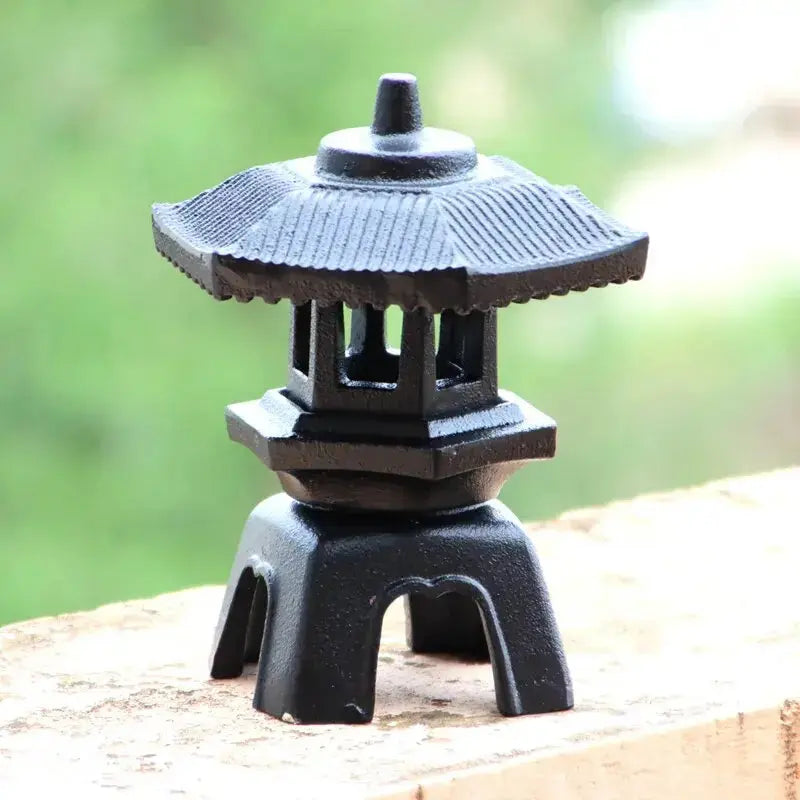 Small Japanese cast iron lantern 'Abiko' Japan Clothing
