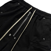 Black Cargo Shorts - 都市