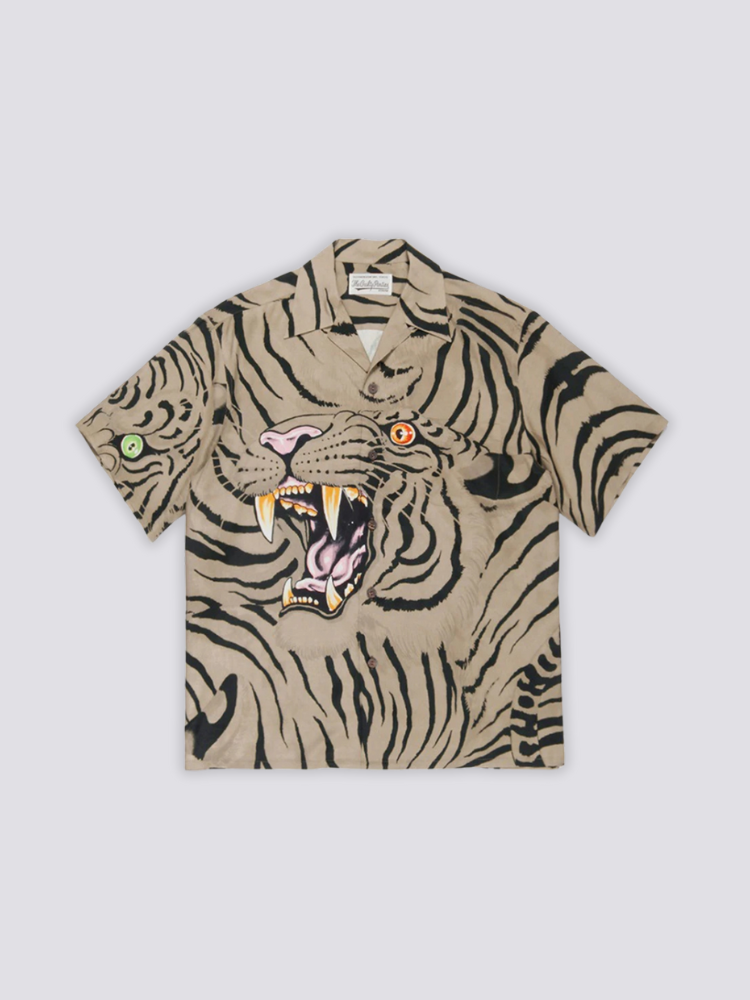 Japanese t-shirt with tiger print