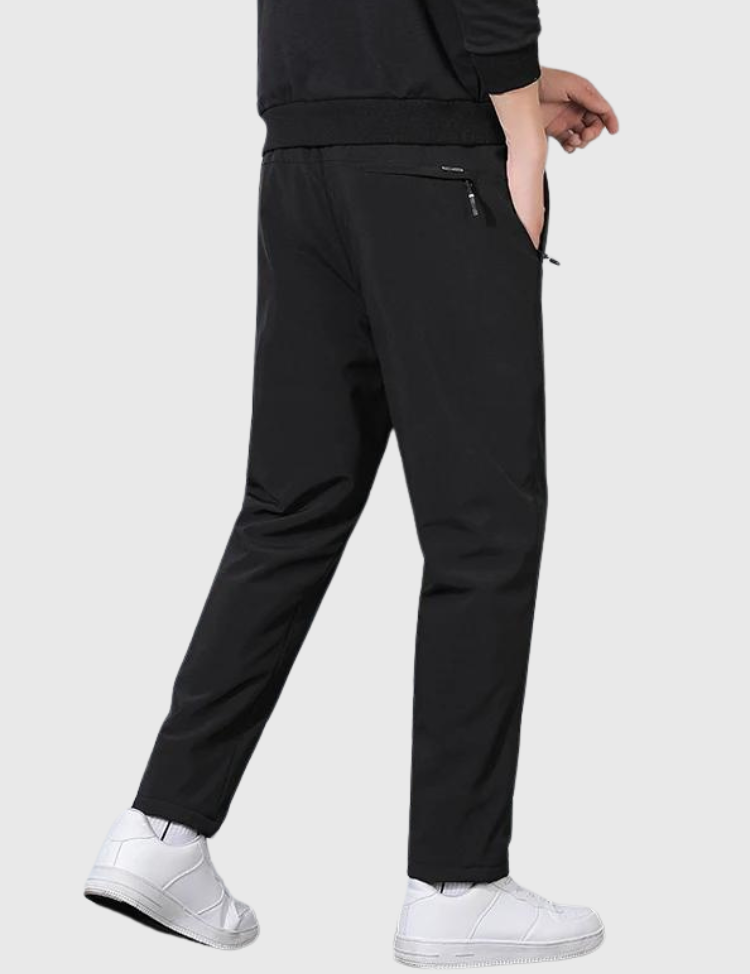 black-streetwear-pants_2.png
