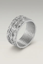 Japanese Cloud Ring 'Kumo' — Japanese silver ring, a carved rolling-cloud scroll band, in Silver finish