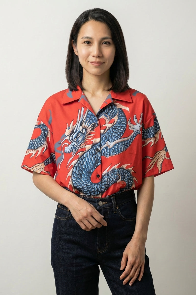 Japanese dragon shirt Ryu-jin in red, front view: short-sleeved camp-collar button-up shirt with a coiling dragon winding around the torso
