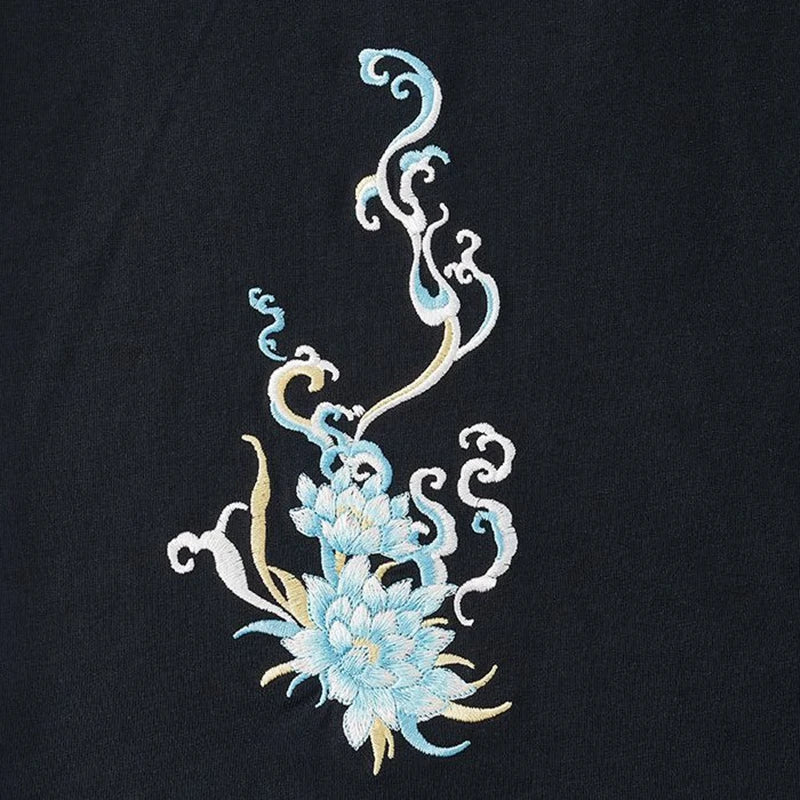 Japanese Embroidery T-Shirt 'Matsuba'