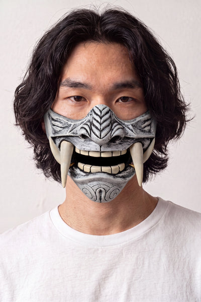 Japanese Face Mask 'Ama-no-Jaku'