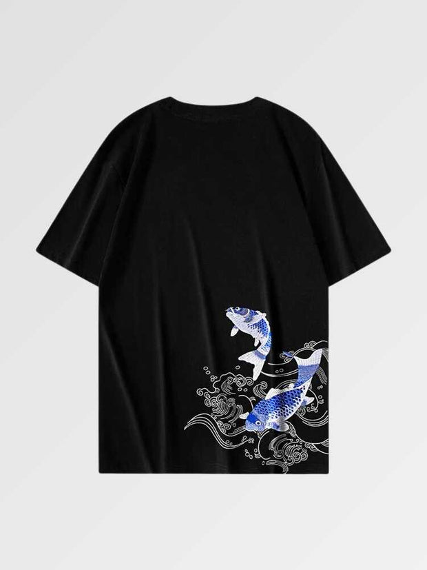 Japanese shirt in honor of the koi fish, it represents the king of pond fish