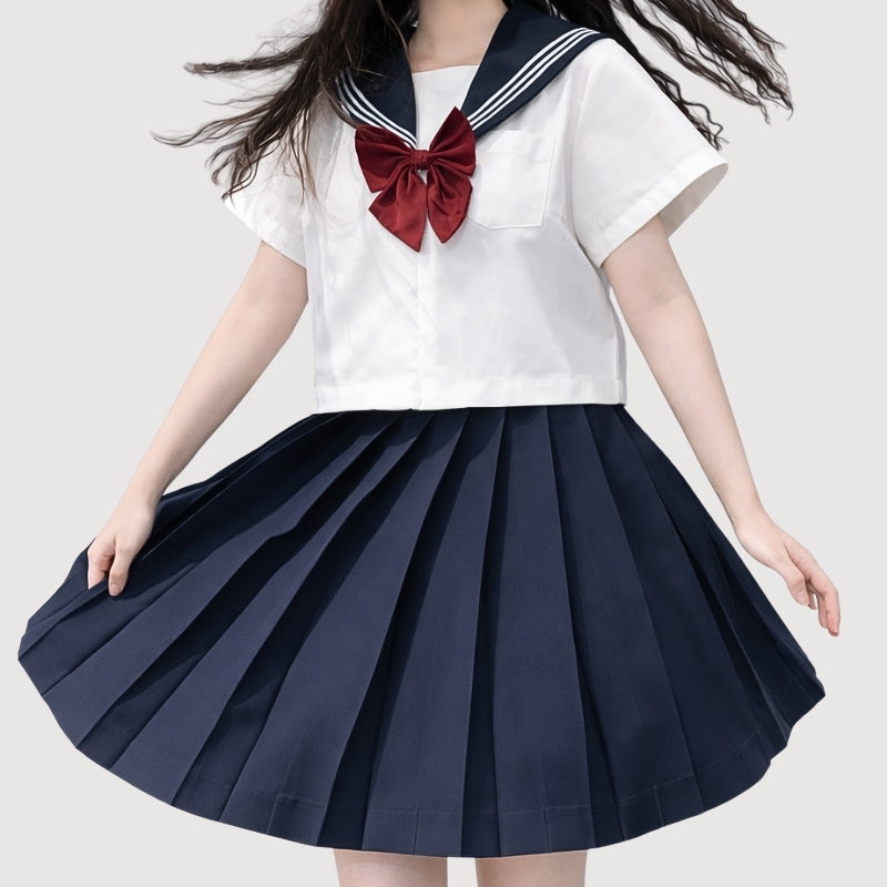 Japanese School Uniform “Tokyo Sailor” – Classic Cream Black Sailor Set