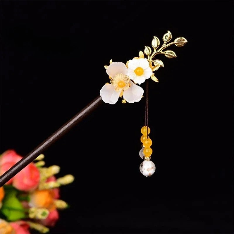 kanzashi hair ornaments, kanzashi sarashiki
