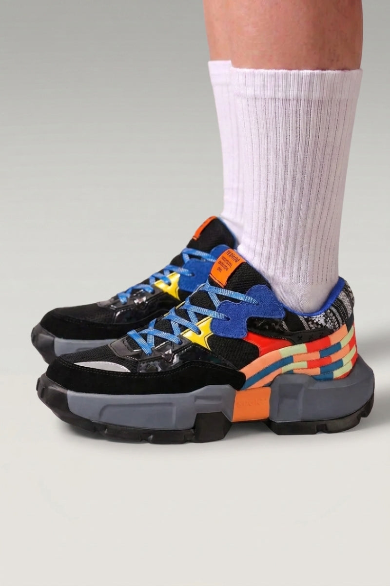 Black Japanese-style sneakers 'Tsuruga', worn on foot with white socks — Japanese streetwear style