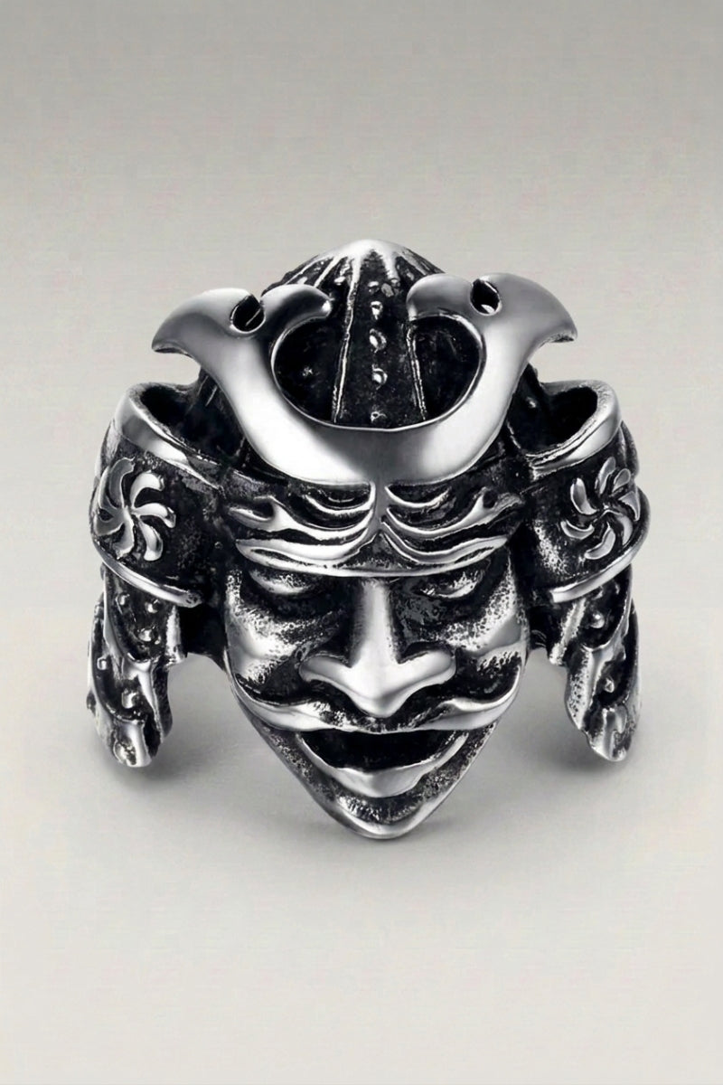Edo Warrior Ring 'Otomail' — Japanese silver ring, a horned samurai warrior mask
