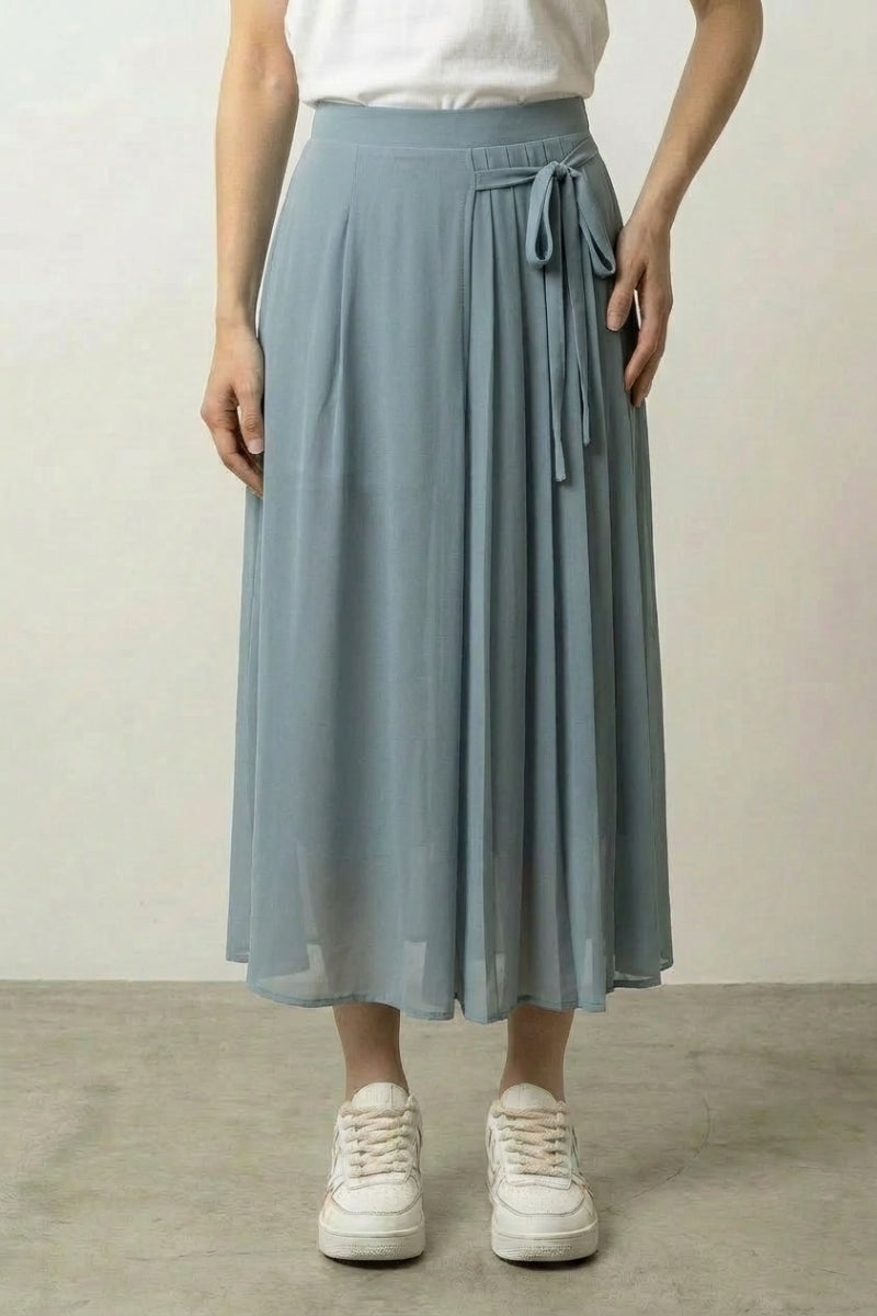 Cyan pleated hakama skirt for women in chiffon overlay with side bow tie at the waist