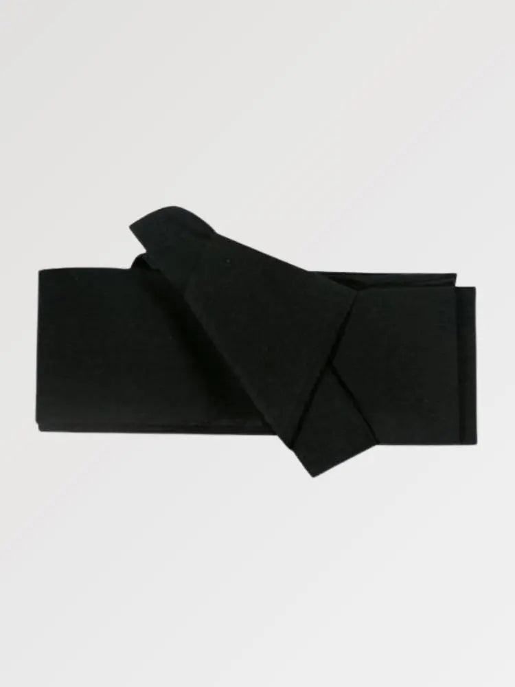 A kimono belt for men in a traditional chic style
