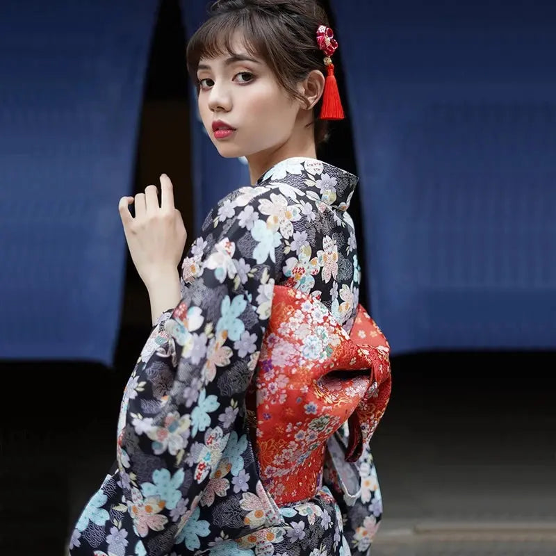 Back view of red obi belt