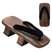 Detail view of geta sandals - Japanese Geta Iwakura