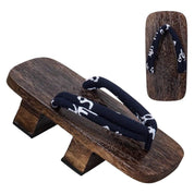 Detail view of geta sandals - Japanese Geta Kurashiki