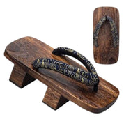 Detail view of geta sandals - Japanese Geta Okazaki