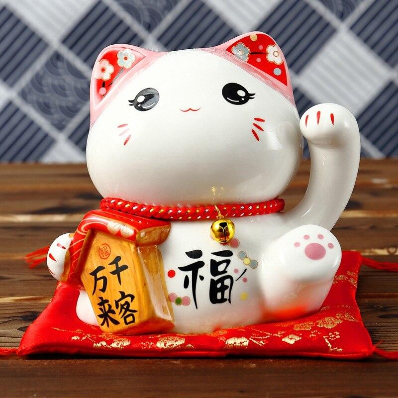 Back view of maneki neko figurine