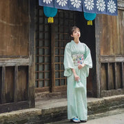 Traditional Japanese Women's Kimono 'Kyou'
