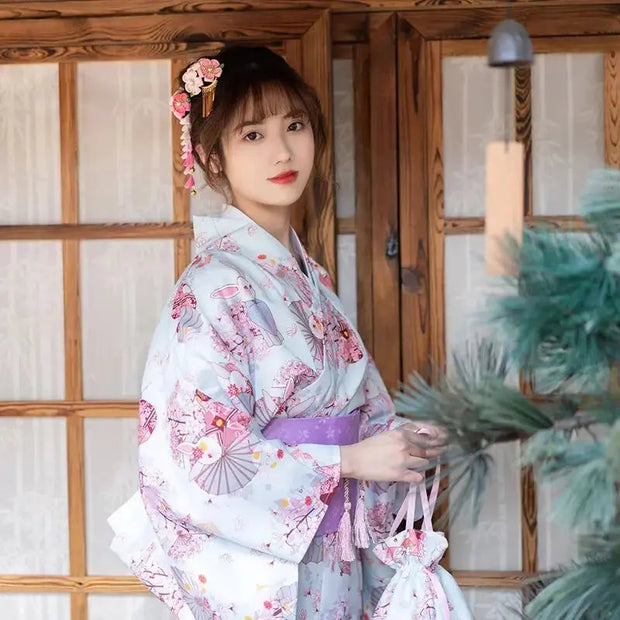 Japanese Kimono Woman Kawaii &