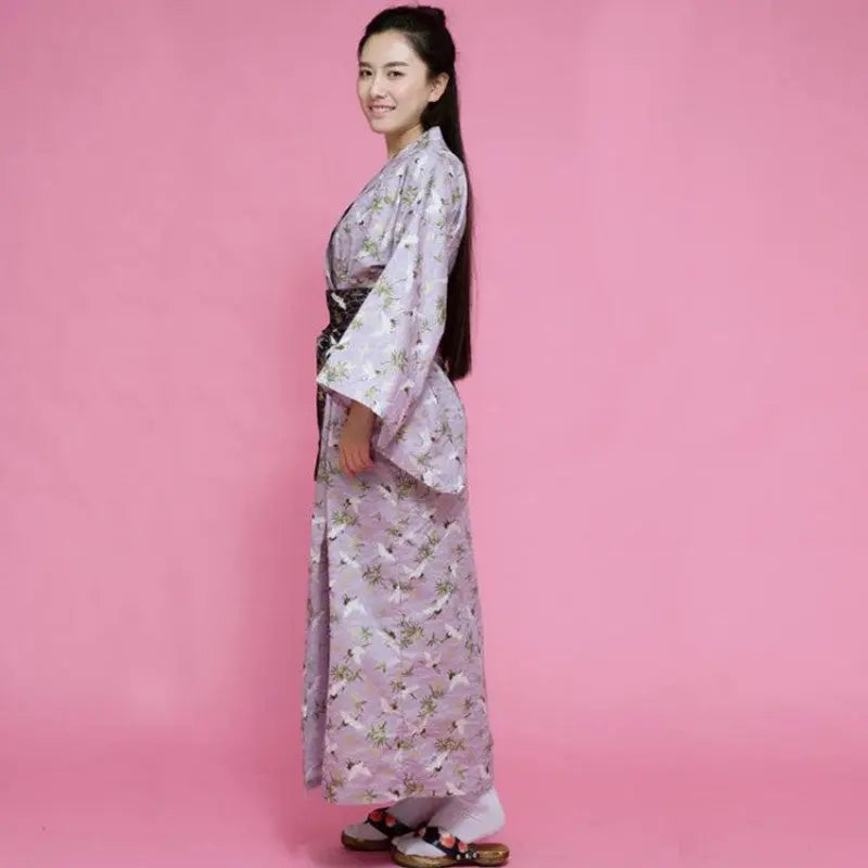 Kimono-Japonais-pour-Femme--Hisae--Japanstreet-1645768997.jpg