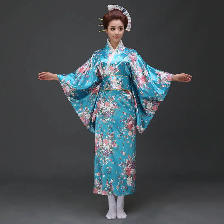 Traditional Japanese Women's Kimono 'Nori'