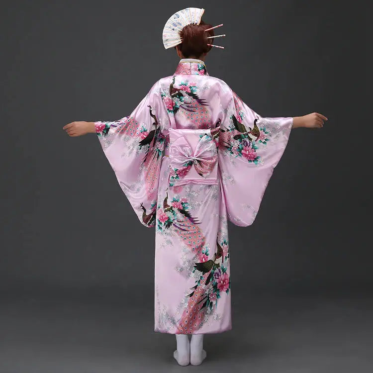 Traditional Japanese Women's Kimono 'Nori'