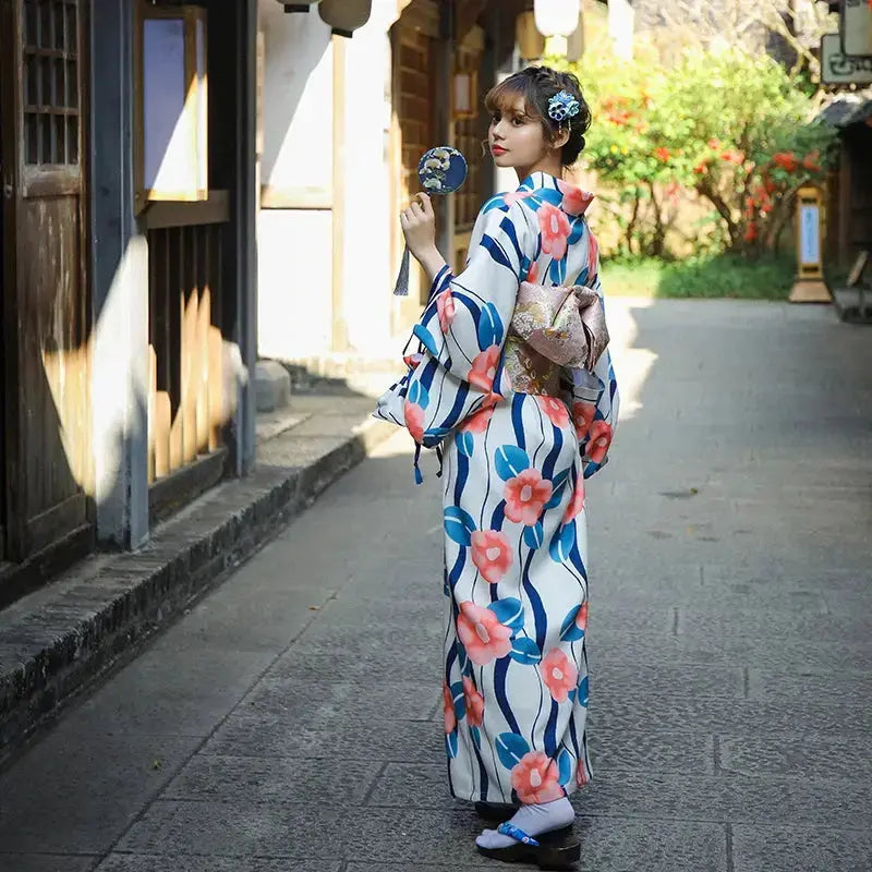 Japanese Women's Yukata Kimono 'Shigeko'