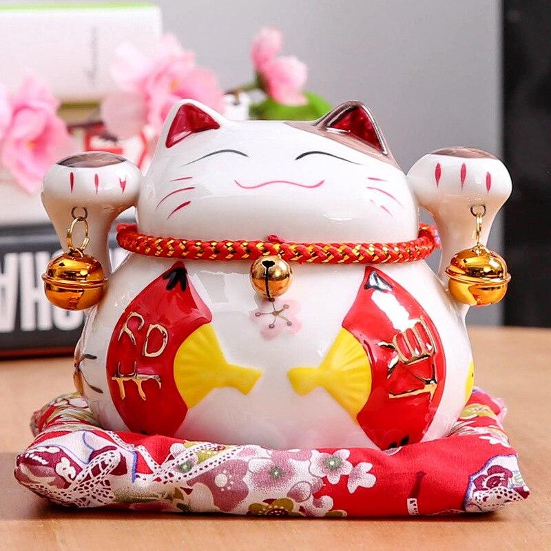 Back view of maneki neko figurine