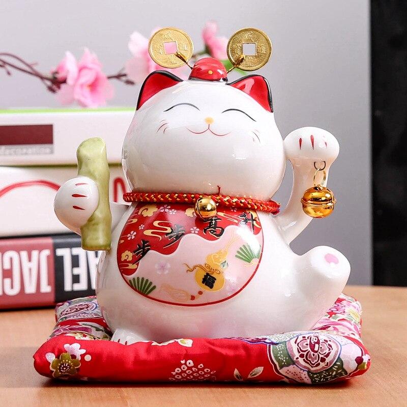 Back view of maneki neko figurine