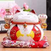 Back view of maneki neko figurine