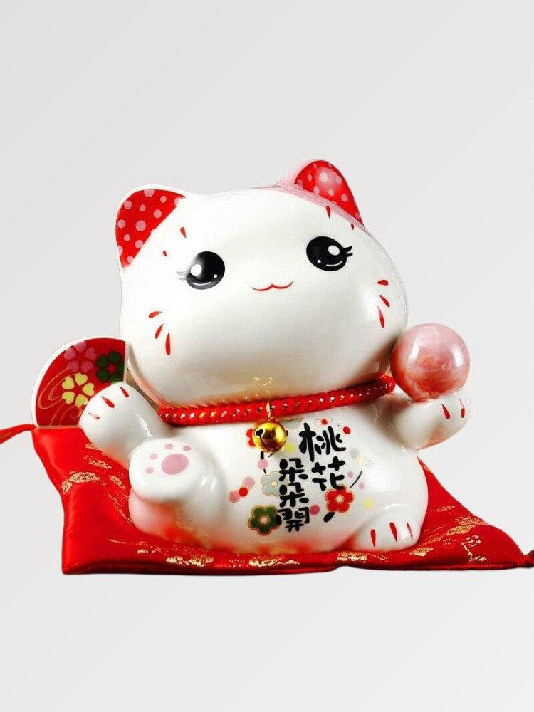 Japanese-style maneki neko figurine