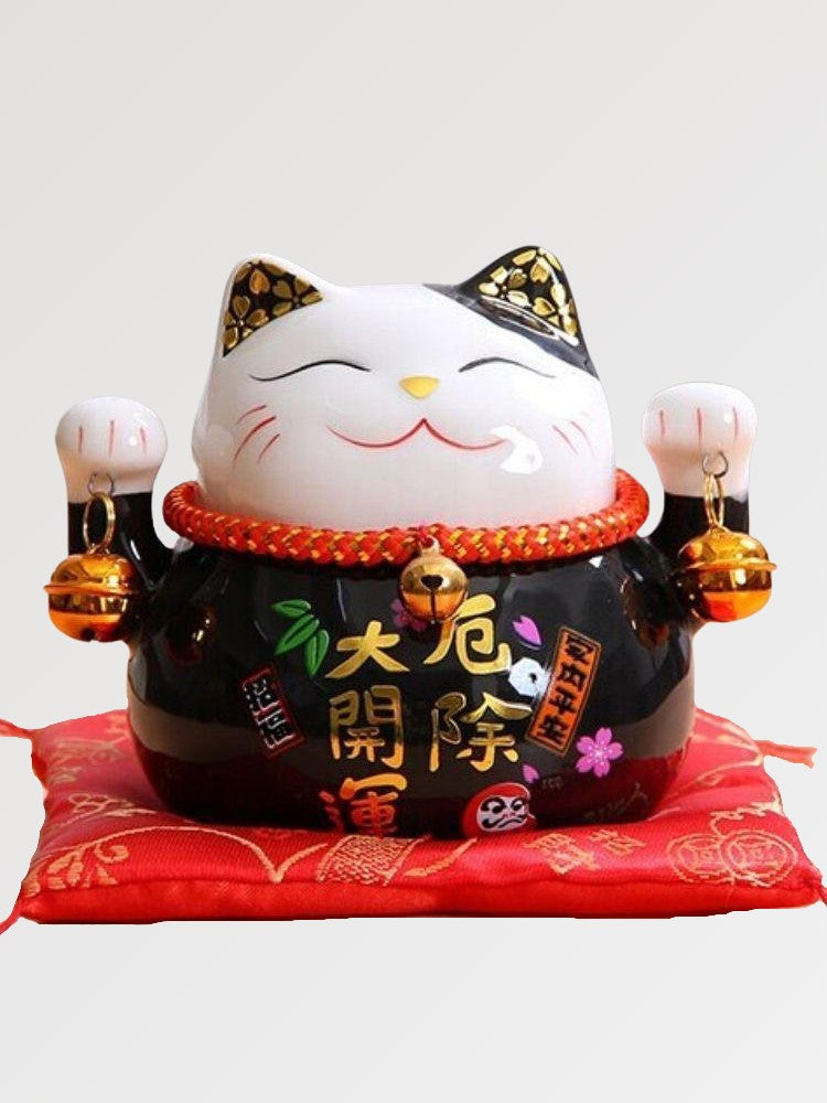 Japanese-style black maneki neko figurine