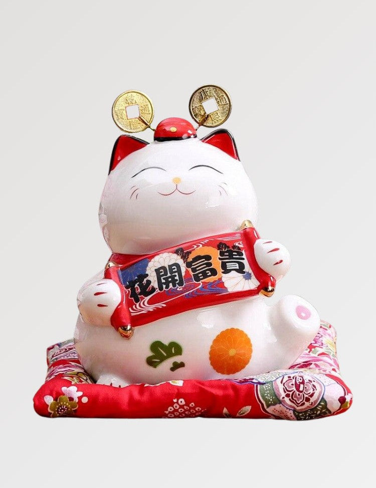 maneki neko Japanese cat